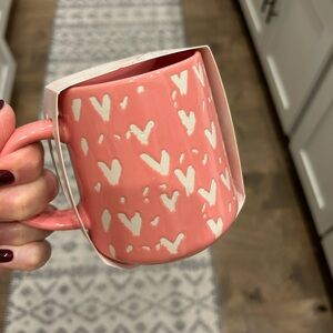 New/Heart Patterned Pink Mug 🩷